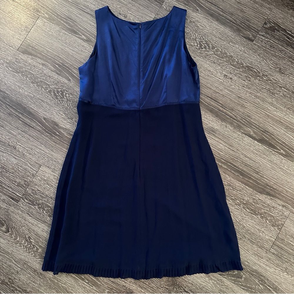 Laura Ashley Vintage Dress - Picture 5 of 9